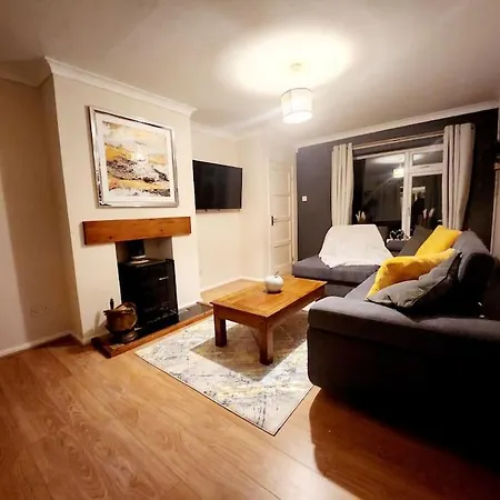 Szálloda Bridge House Sleeps 10 Max In York, Free Parking York